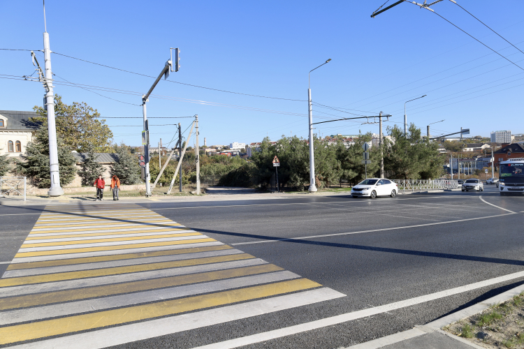 За первое полугодие 2025 года в Севастополе нанесли свыше 9 тыс. метров разметки пешеходных переходов