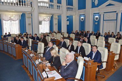 Депутаты утвердили объем доходов и основные характеристики бюджета ТФОМС