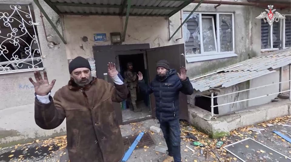 В Красноармейске взяты в плен мародёры из ВСУ