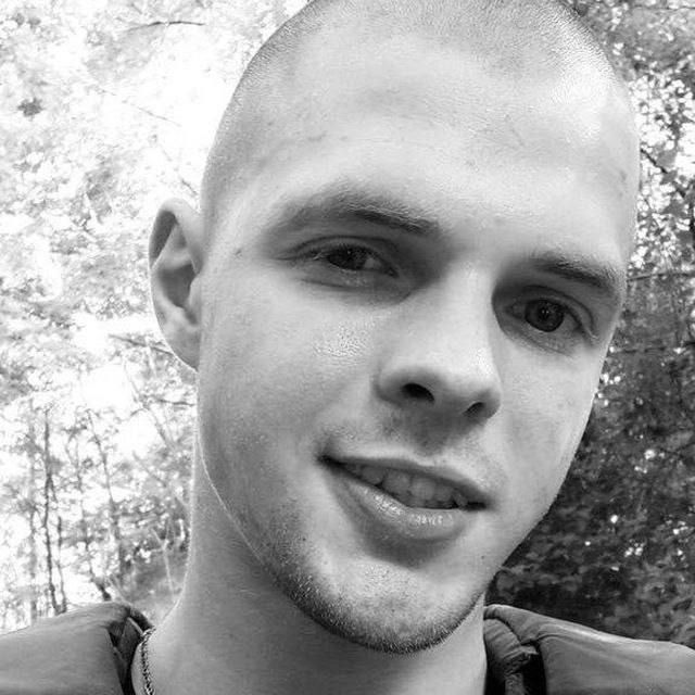 Сегодня проводили в последний путь гвардии рядового Илью Макового