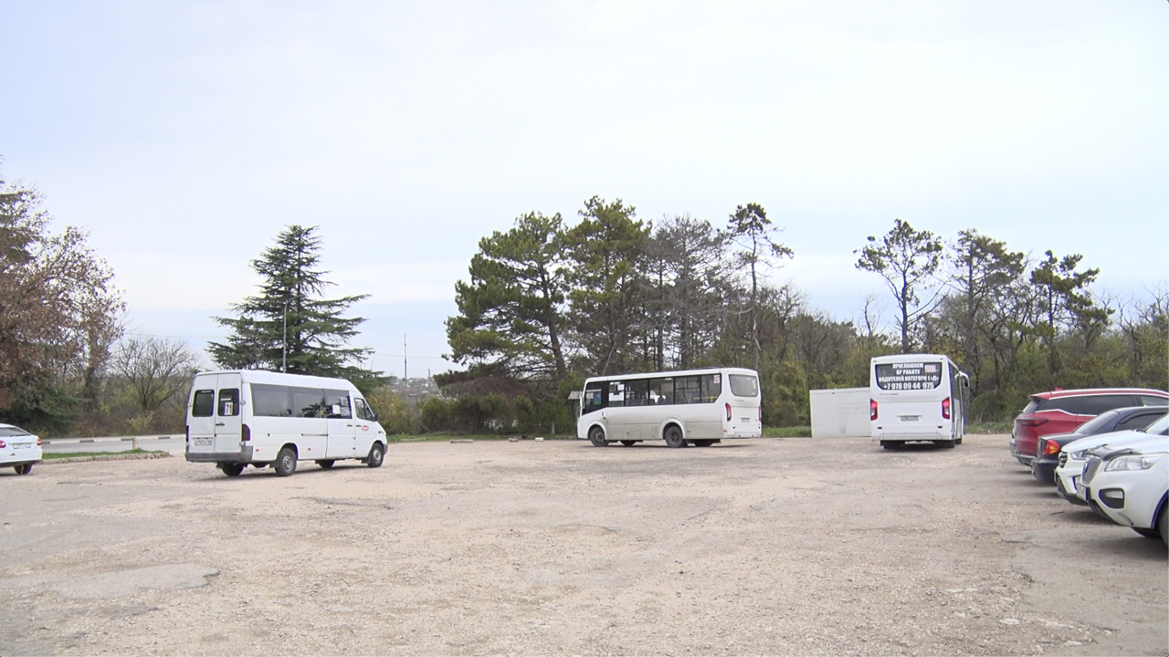 Возле Сапун-горы оборудуют остановку и парковку