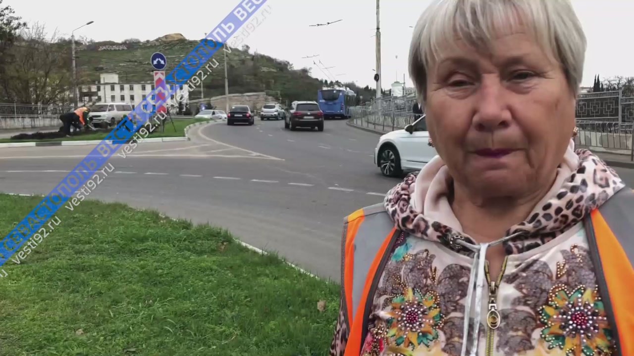 Клумбу напротив автовокзала украсят пурпурные и малиновые тюльпаны