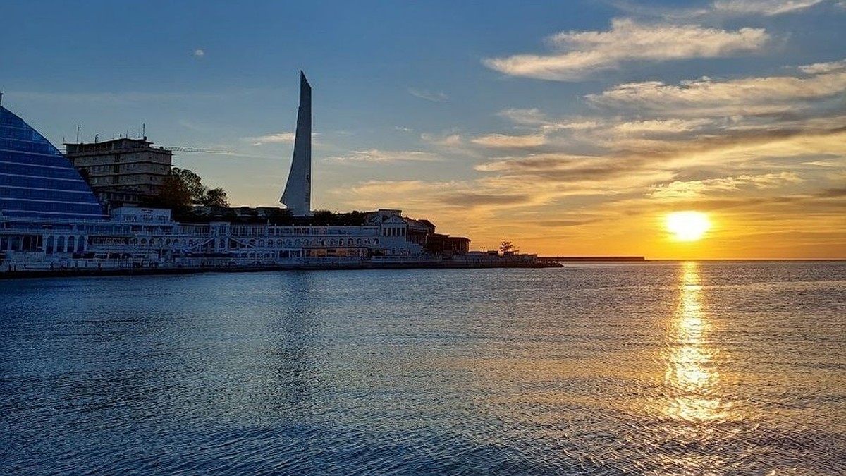 В Севастополе проходит третья за день тренировка флота