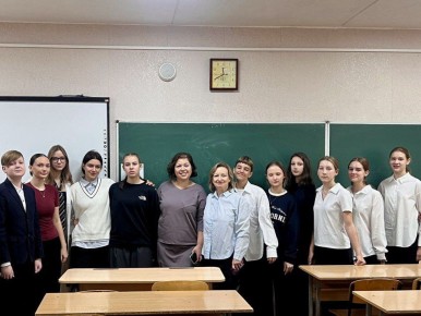 Арт-перо помогает открыть мир сцены