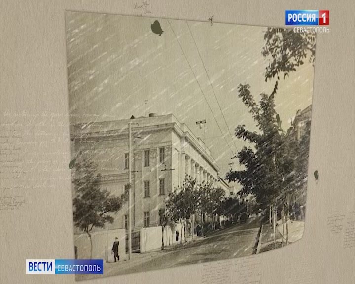 Здание Законодательного собрания Севастополя - одно из самых известных в городе