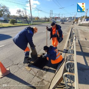 «Водоканал» Севастополя продолжает обслуживать ливневые системы