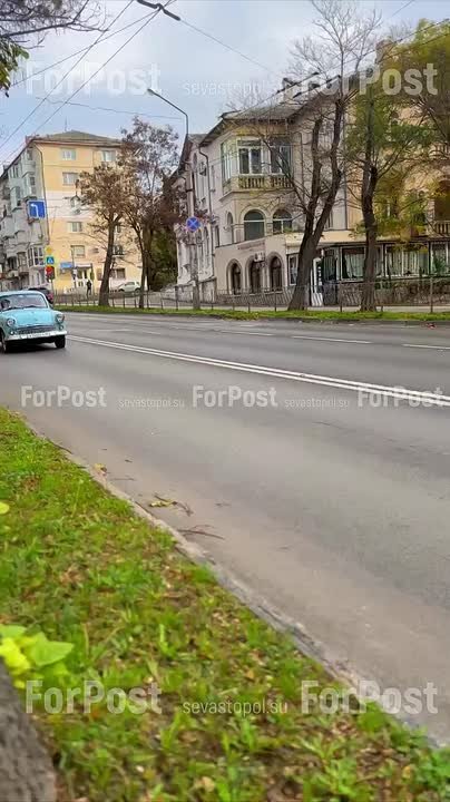 Редкость на современных дорогах – Москвич-403 в отличном состоянии