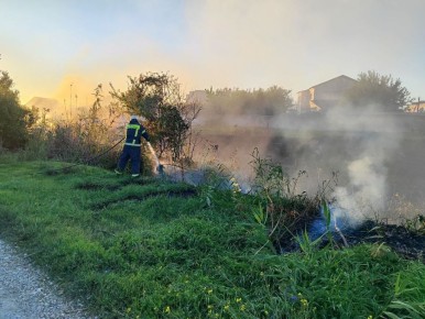 В Крыму отменён особый противопожарный режим