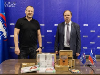 Александр Кулагин принял участие в благотворительной акции «Коробка храбрости»