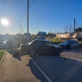 6-летняя девочка и двое взрослых пострадали в ДТП в Севастополе