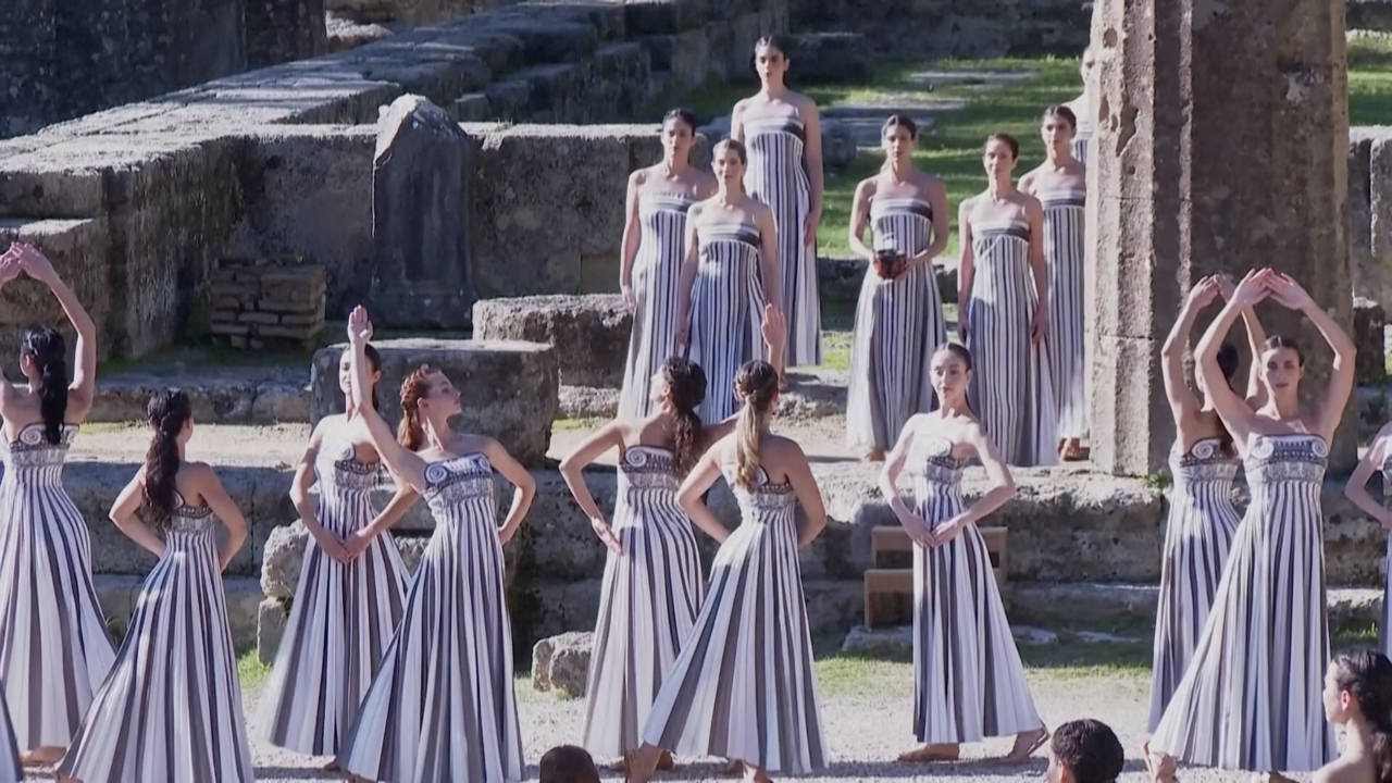 Древняя Олимпия готовится к церемонии открытия игр