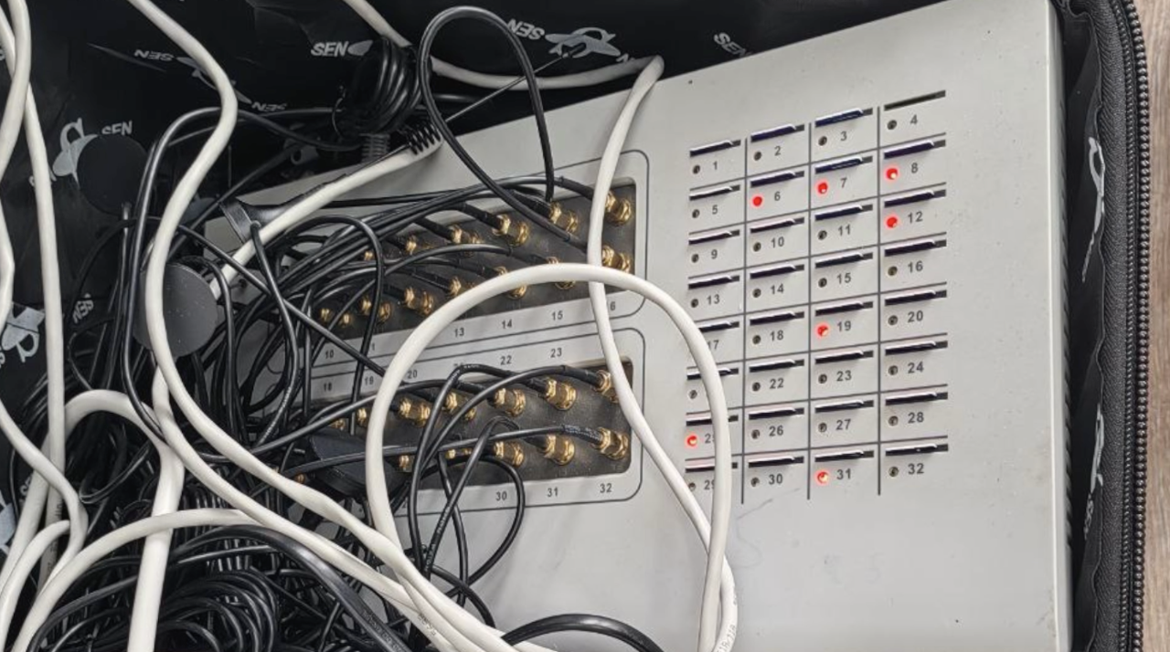 В Крыму ликвидирован узел телефонных мошенников