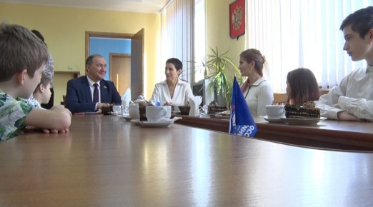 Дмитрий Белик поможет решить проблемы многодетной семьи