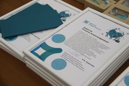 Наши любимые мамы - это волшебные феи и супергероини в одном лице