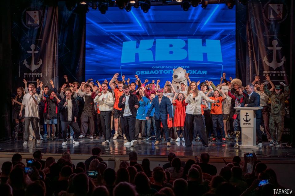 Игорь Михеев: Накануне на сцене Севастопольского центра культуры и искусств прошел Финал Севастопольской официальной лиги КВН – и это было по-настоящему яркое и веселое событие!