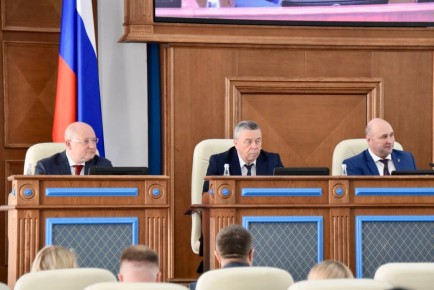 Владимир Немцев: Сегодня на пленарном заседании Законодательного Собрания города Севастополя были утверждены кандидатуры заместителей Губернатора Севастополя