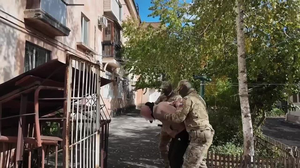 ������������ ������ � ��������� ����� � ����� 300-����� ����������� ����� � ����������� � ���