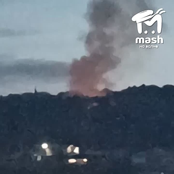 О пожаре в Балаклаве сообщают очевидцы