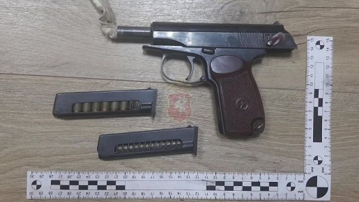 В Севастополе оперативники задержали 46-летнего мужчину за хранении боевого оружия