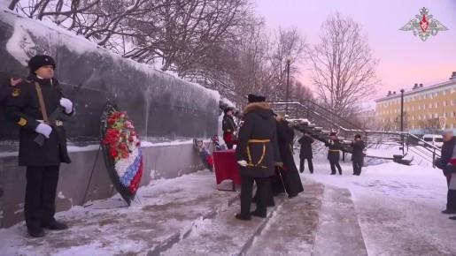 Орден Нахимова вручён 11-й дивизии атомных подводных лодок Северного флота