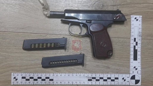 Житель Севастополя хранил дома пистолет и патроны