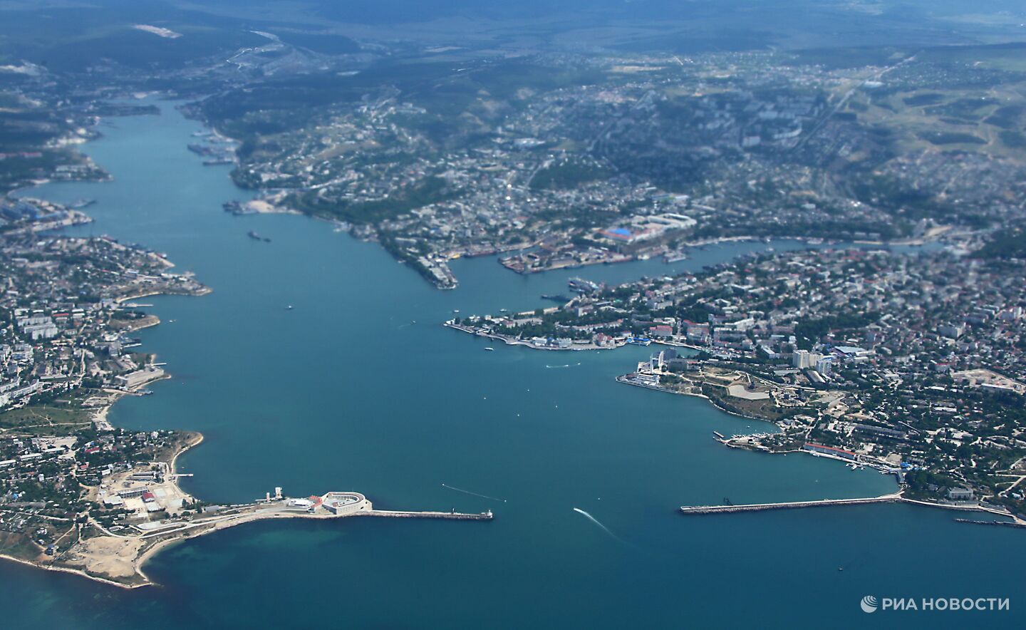 В Севастополе объявили воздушную тревогу