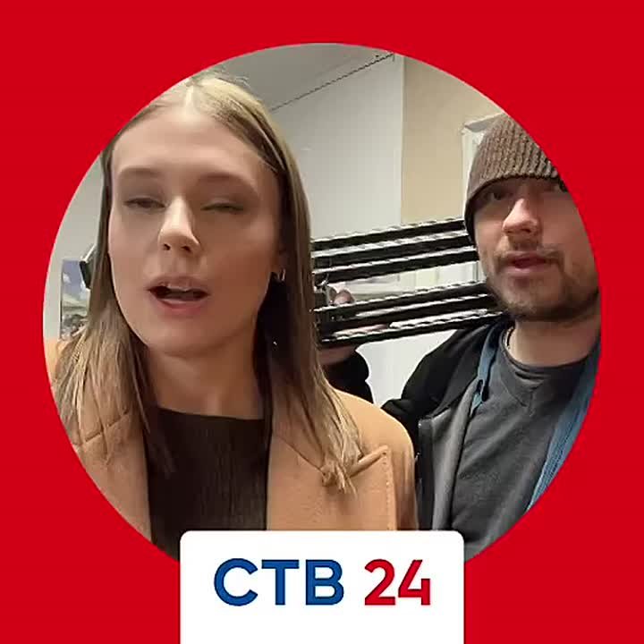 Нашу съемочную группу сигнал воздушной тревоги застал в редакции