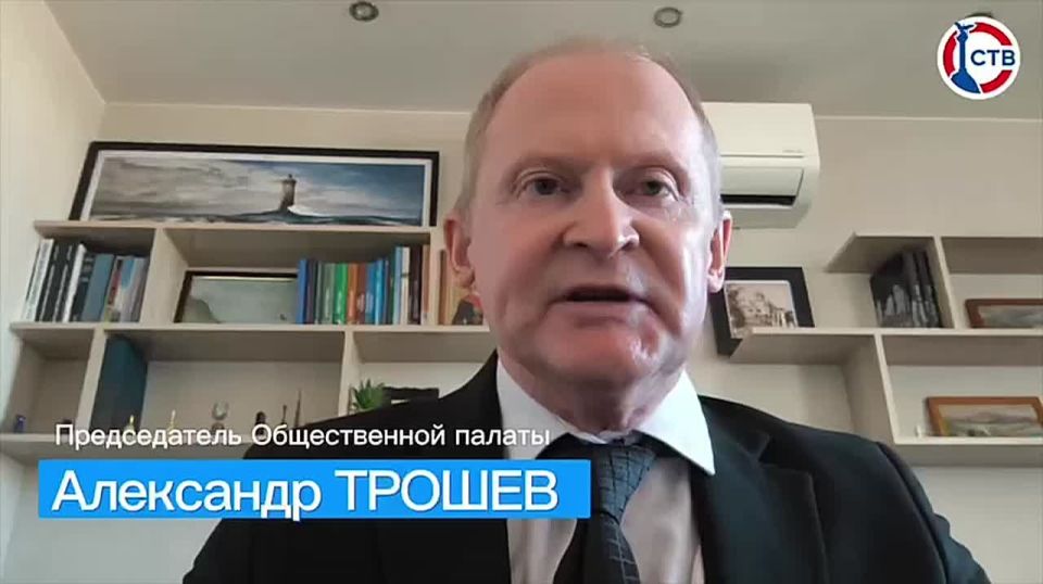 «Опыт, накопленный губернатором, позволяет не скрывать, а решать вопросы» — Александр Трошев об ответах губернатора на прямой линии