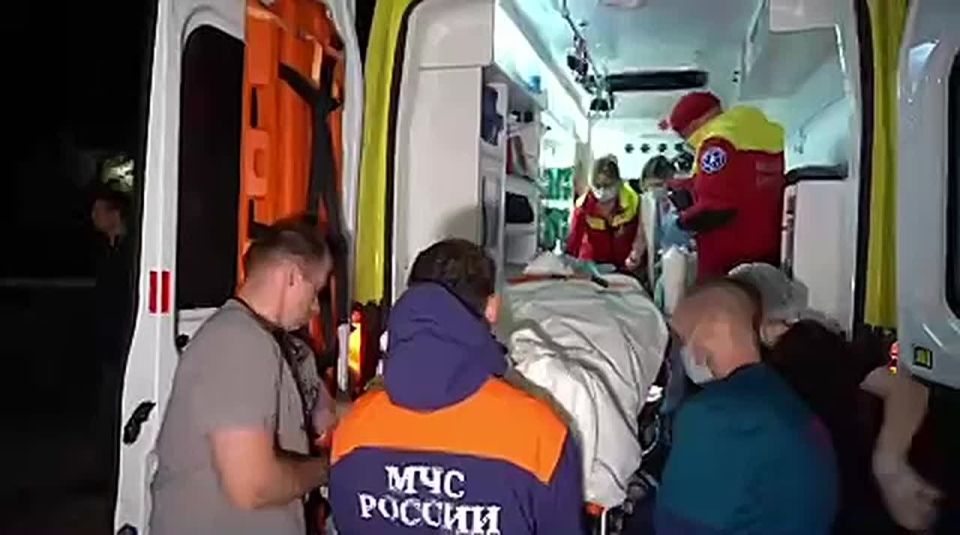 Девочку, пострадавшую во время атаки ВСУ на Севастополь, отправили в Москву