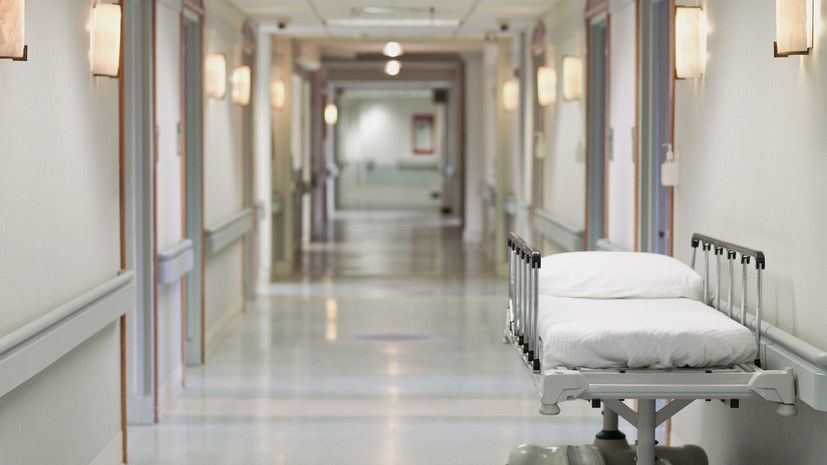 Раненную при атаке ВСУ на Севастополь девочку доставили в РДКБ в Москве