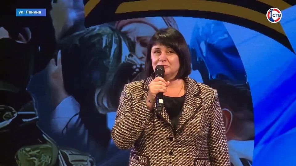 В Севастопольском центре культуры и искусств чествовали добровольцев