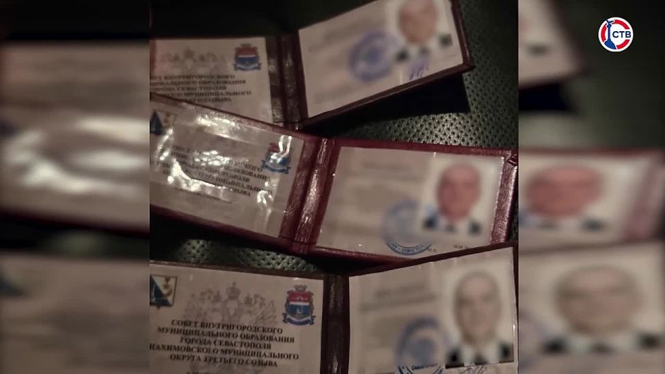 Сотрудники ФСБ задержали зампредседателя Совета Нахимовского округа по подозрению во взятке
