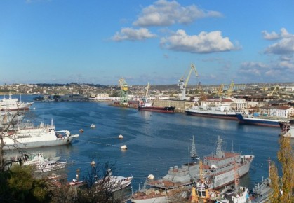 В Крыму вынесли заочный приговор сотруднику учебного заведения за призывы к экстремизму