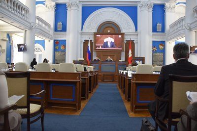 �������� ��������� ������� ����� �������� �������� ������������� � ������������ �������