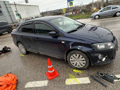 Водитель легковушки сбила 60-летнего мопедиста в Севастополе