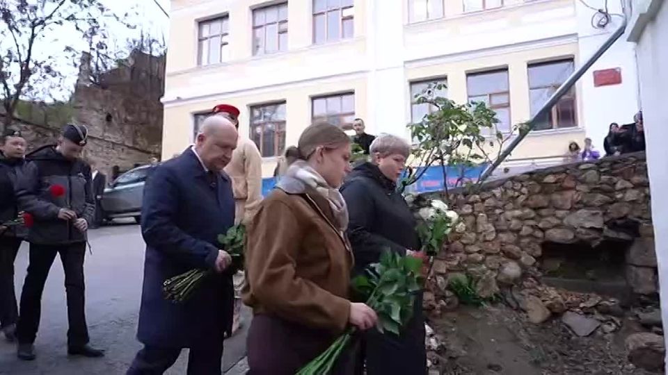 � ���� ������ ��������� � ��������� ������� ������������ ����� ����� ������ ��������� ���������