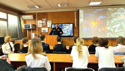 Сергей Колбин встретился с курсантами морского колледжа