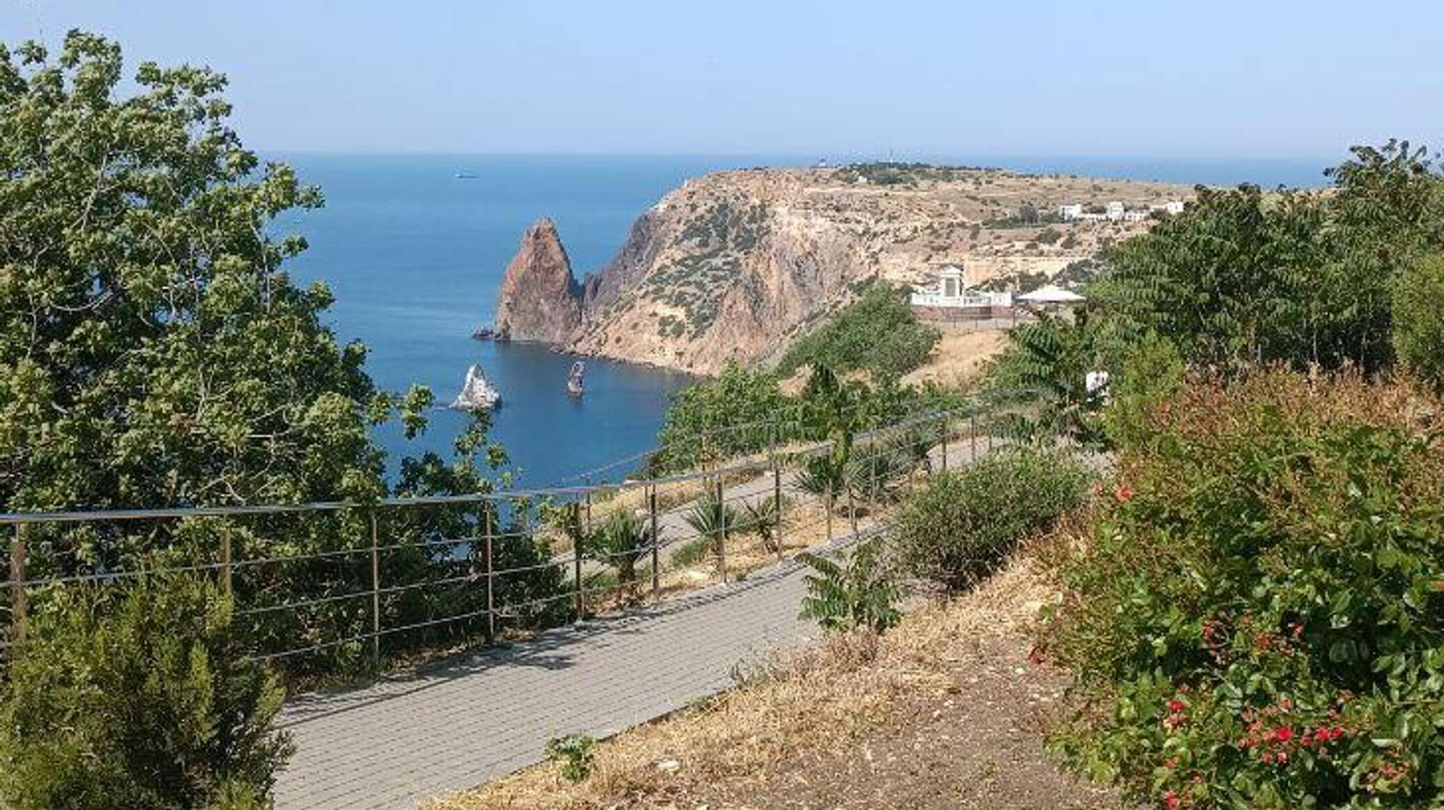 В Севастополе протянут новую линию для электроснабжения Фиолента
