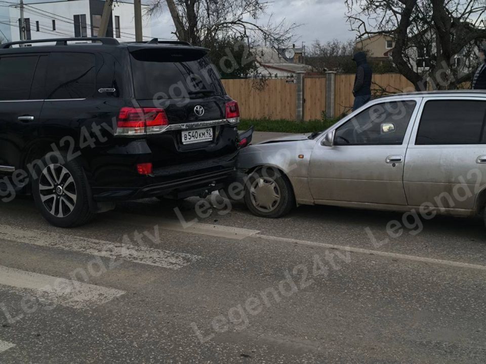 ��� � �������� 2 ����������� ��������� �� ������������� �����, � ������ ��� �������