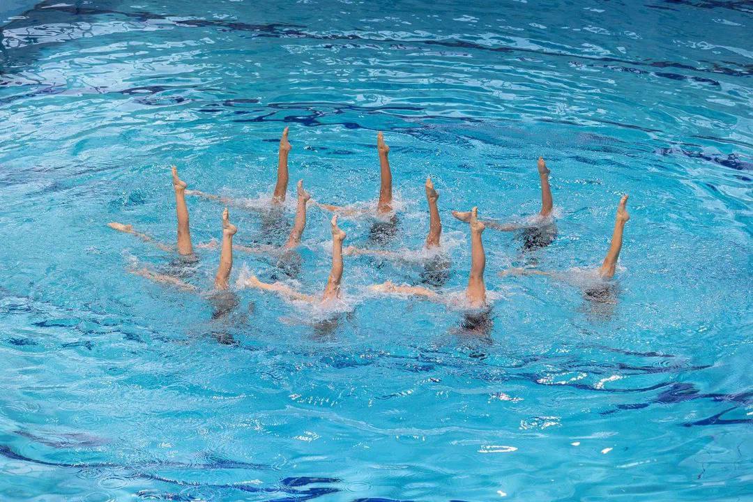 В Севастополе прошли спортивные соревнования по синхронному плаванию «Севастопольский вальс»
