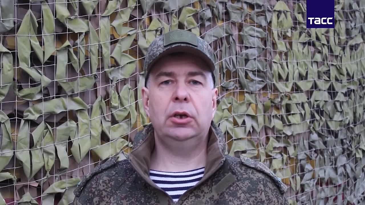 Минобороны РФ показало кадры целой подлодки в Новороссийске, опровергая сообщения спецслужб Украины о якобы её уничтожении