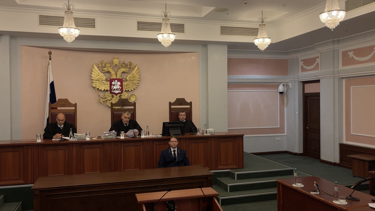 Верховный суд обязал Долину вернуть Лурье квартиру