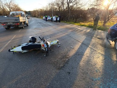 Госавтоинспекция устанавливает обстоятельства ДТП на автодороге «Симферополь-Бахчисарай-Севастополь» с пострадавшим мотоциклистом