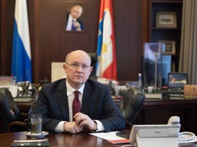 Губернатор Севастополя Михаил Развожаев следит за «Итогами года» с Владимиром Путиным