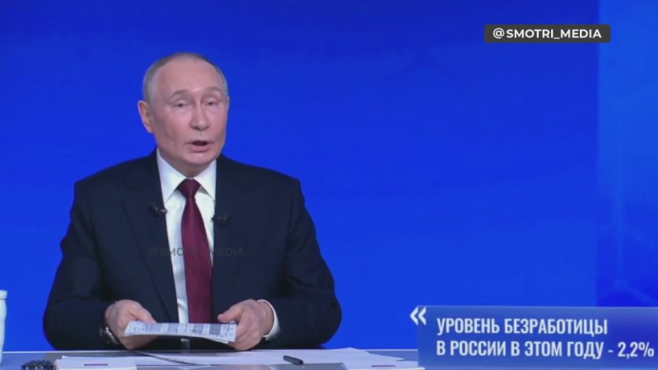 Правительству удалось сбалансировать бюджет на качественном уровне 2021 года — Путин