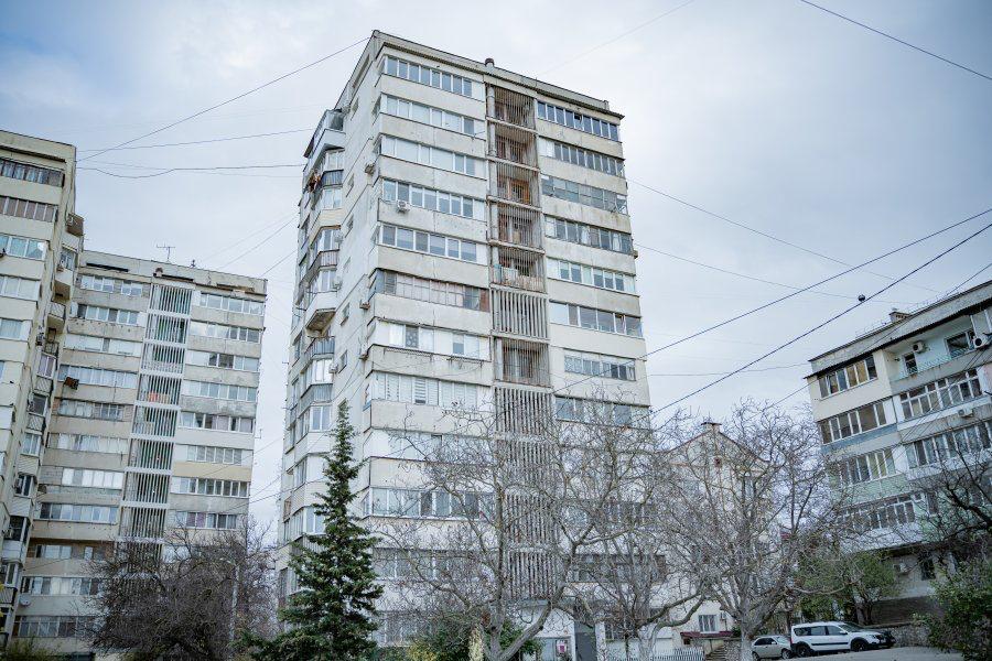 Госжилнадзор проверил состояние дома на проспекте Генерала Острякова