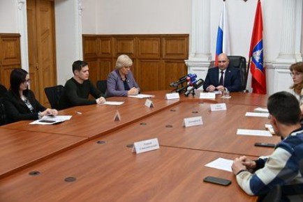 Владимир Немцев встретился с представителями севастопольских телекомпаний