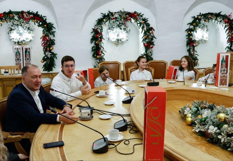 Дмитрий Белик: Предновогодняя встреча с подопечными благотворительного фонда «Ангел надежды» состоялась сегодня в Государственной Думе