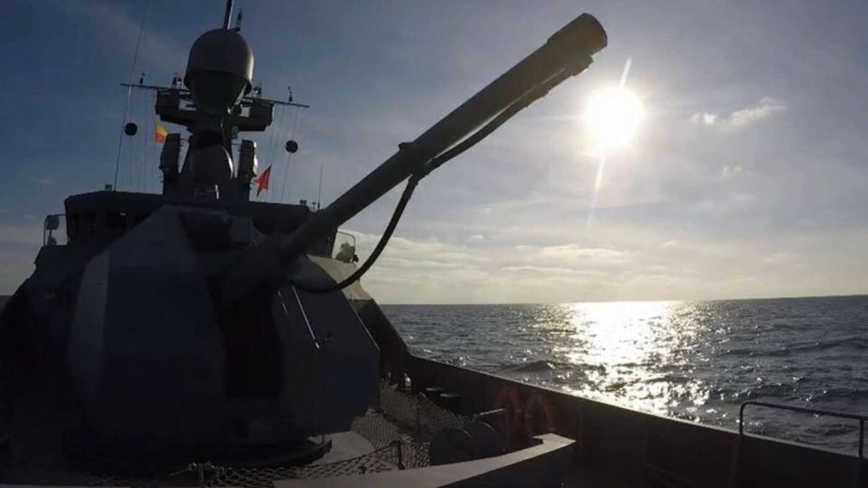 В Севастополе слышны взрывы