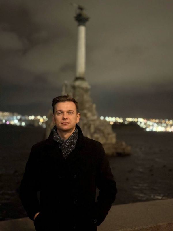 Иван Мезюхо: Севастополь прекрасен в любое время суток! Патриотическая столица нашей страны, место крещения Руси, город-герой, который вселяет уверенность в победу России в самом широком смысле этого слова